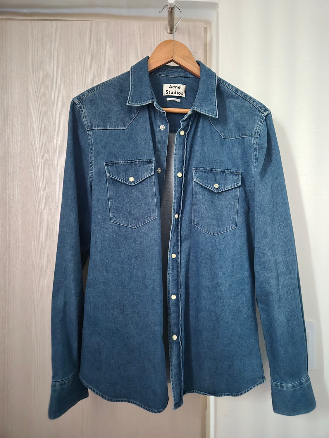 아크네스튜디오 데님 셔츠 상품이미지1