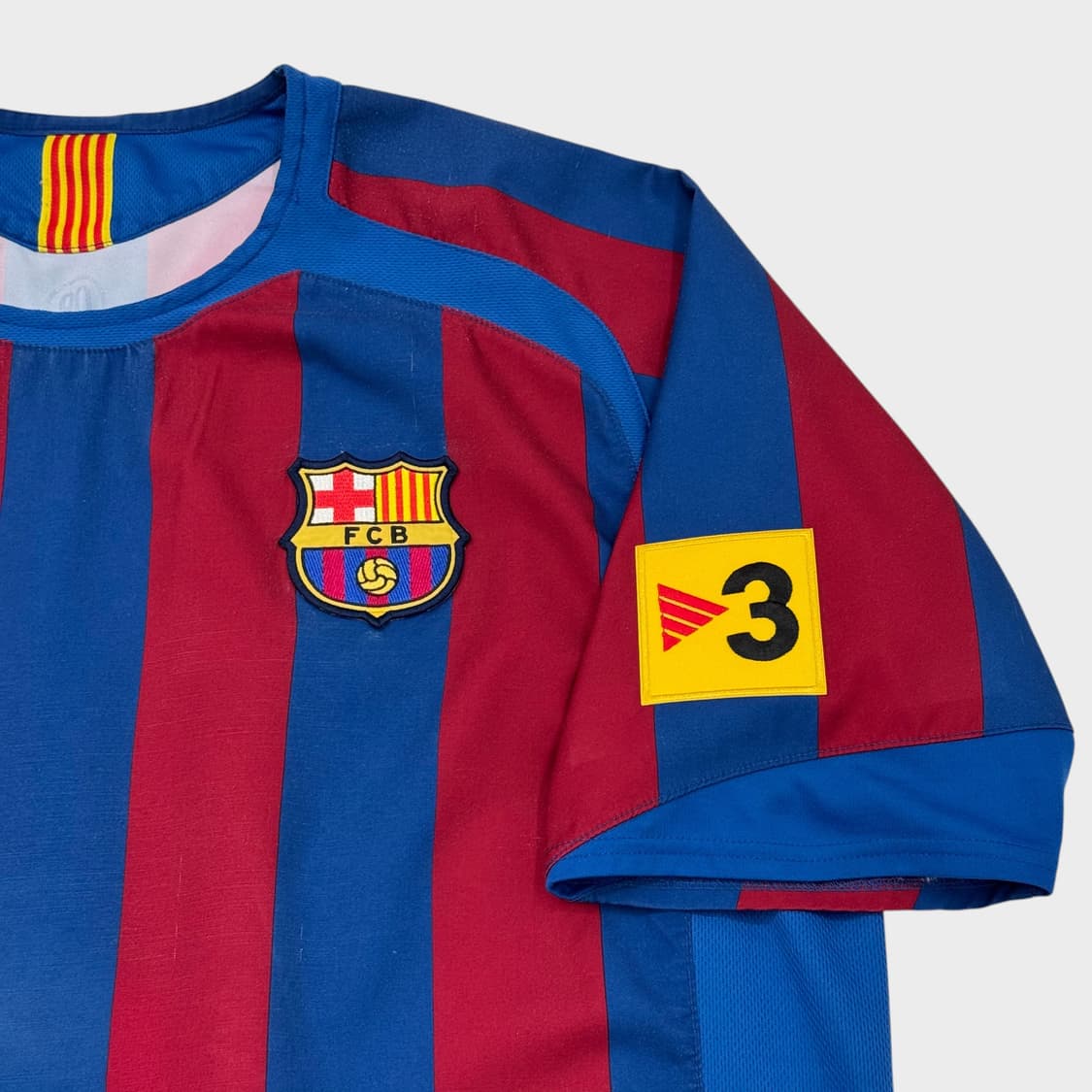 05-06 바르셀로나 홈 No.11 호나우지뉴 상품이미지5