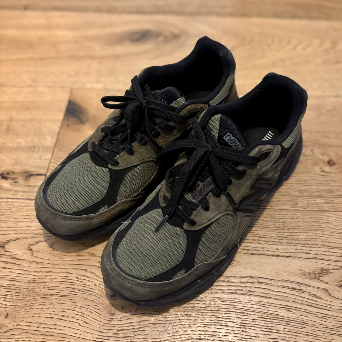 자운드 뉴발란스 990V3 상품이미지1