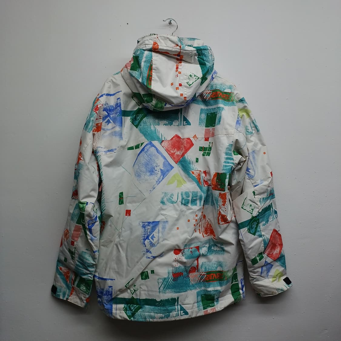 퀵실버 비비드 프린트 보드/스키복 레귤러핏 L
               상품이미지2