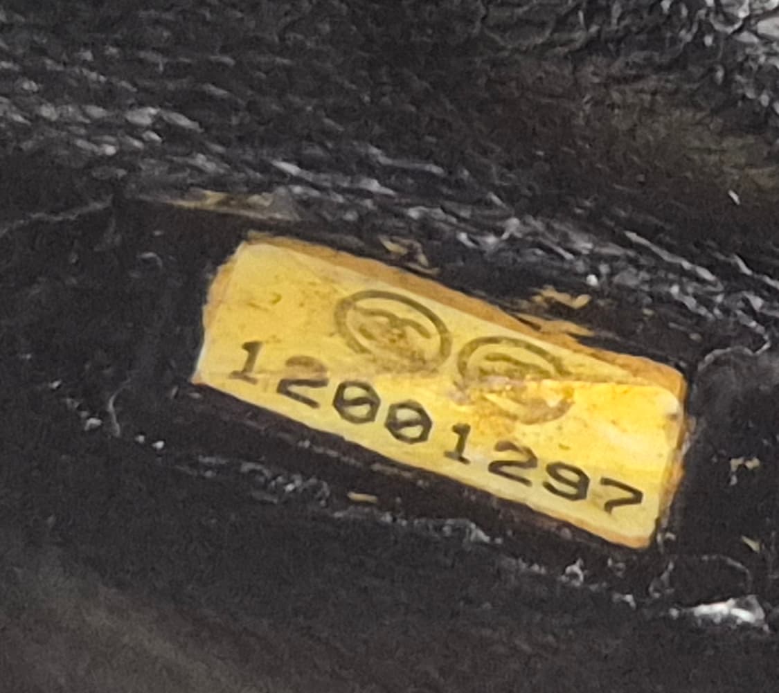 샤넬 클래식 미듐 더블플랩 체인 숄더백 12번대 (리컬러링제품) 상품이미지9