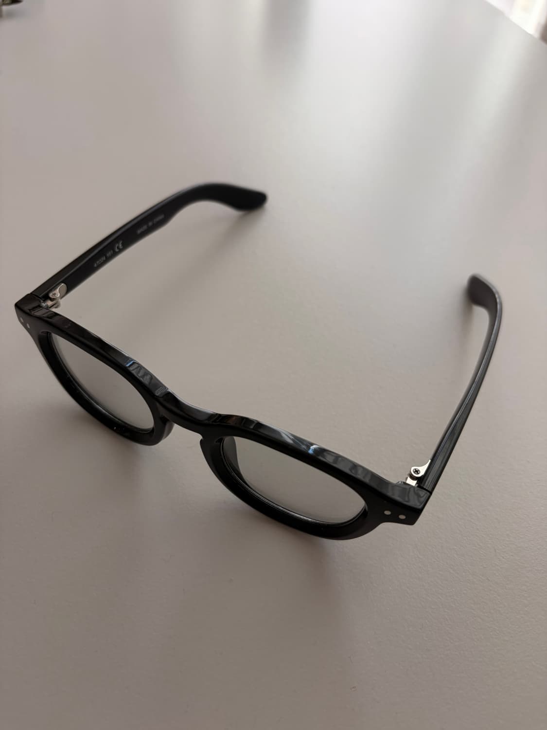 유니클로 웰링턴 자외선 차단 컬러 렌즈 안경 선글라스 상품이미지2