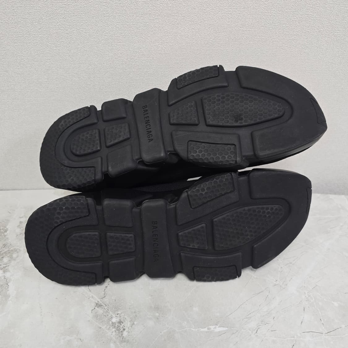 발렌시아가 10 로고 스피드러너 스니커즈 신발 41사이즈 265 270 상품이미지6