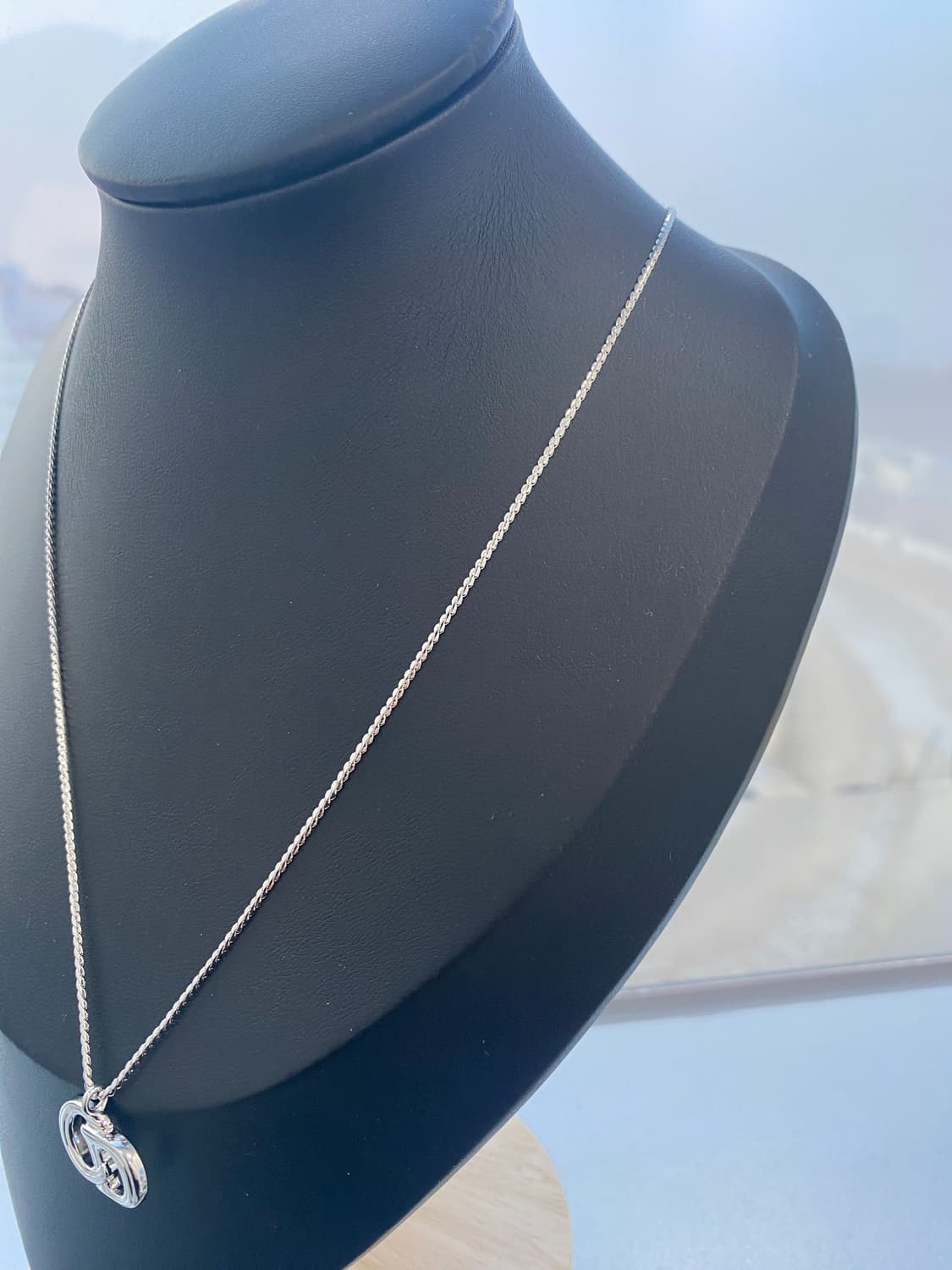 디올 CD 예리 목걸이 상품이미지6