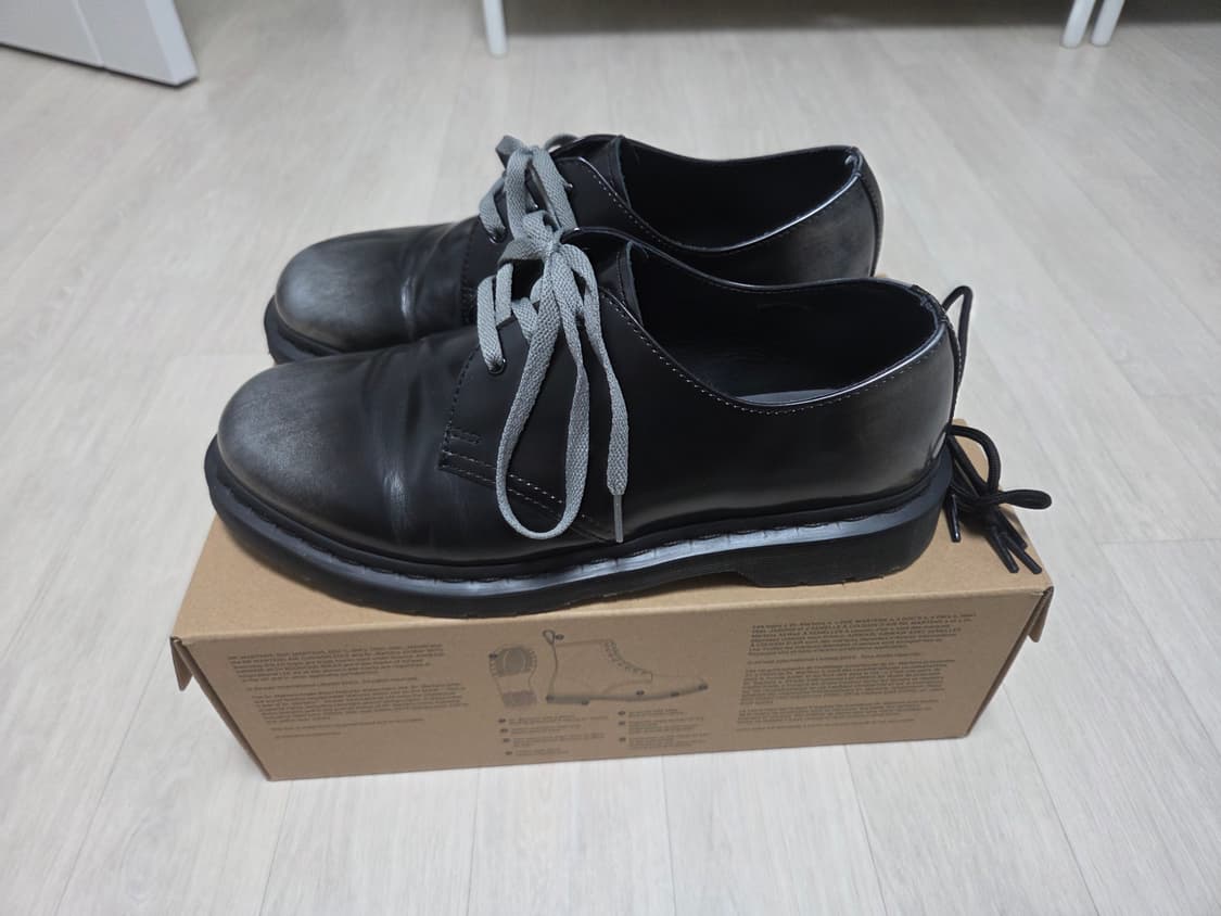 닥터마틴 280 실버아카시아 상품이미지3