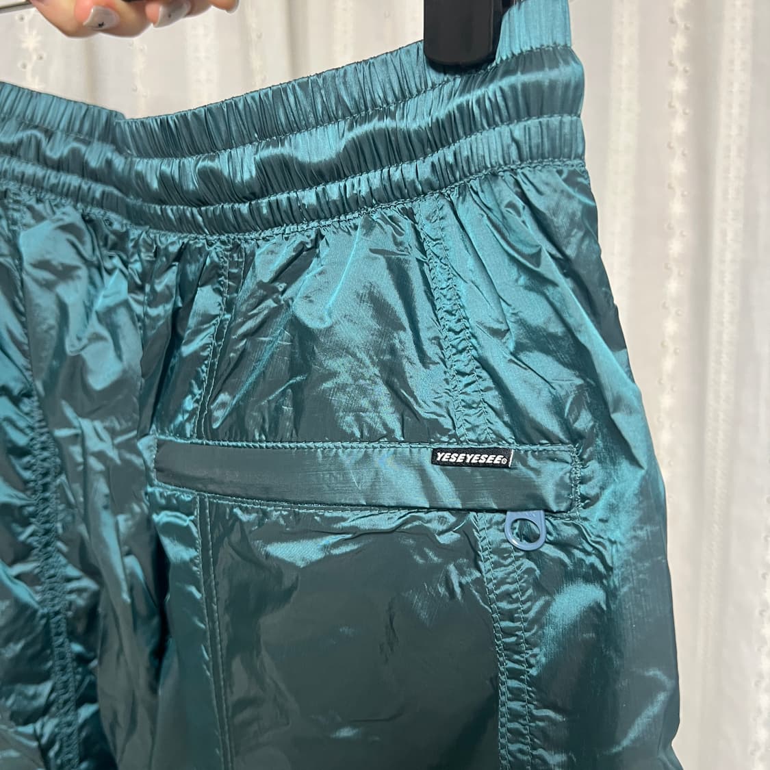 예스아이씨 새상품 정가11만9천 LW 트랙 나일론 팬츠 M 상품이미지6