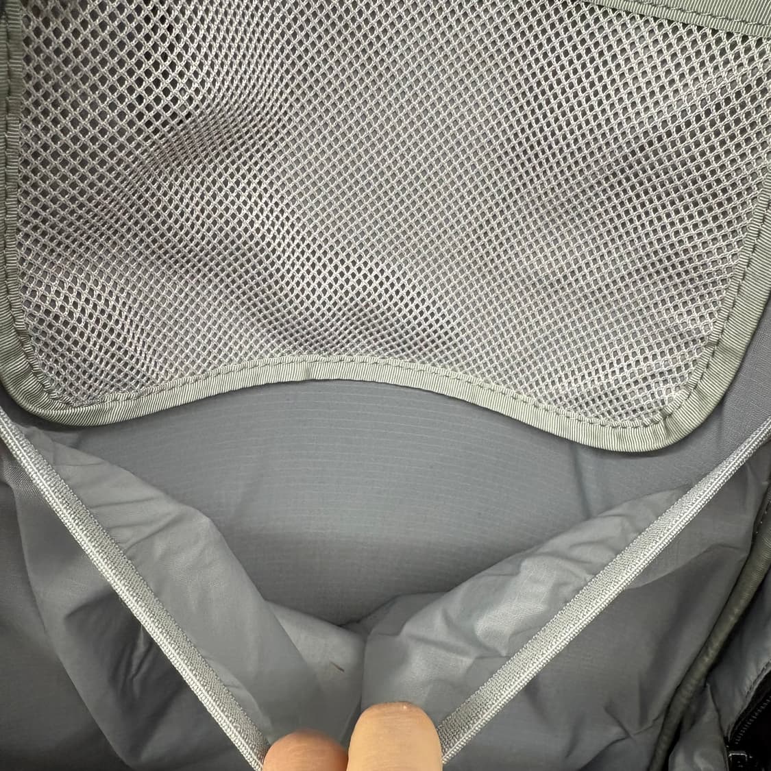 몽벨 mont-bell 블랙 백팩 상품이미지5