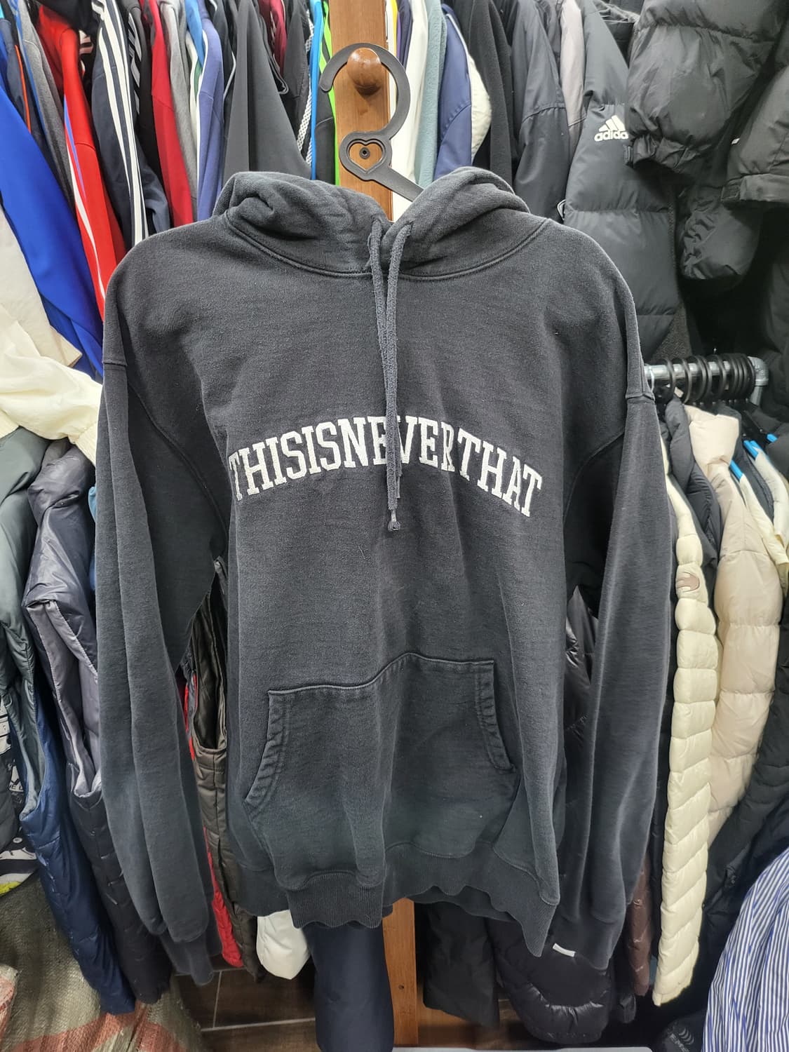 디스이즈네버댓 검정색 후드티100 상품이미지1