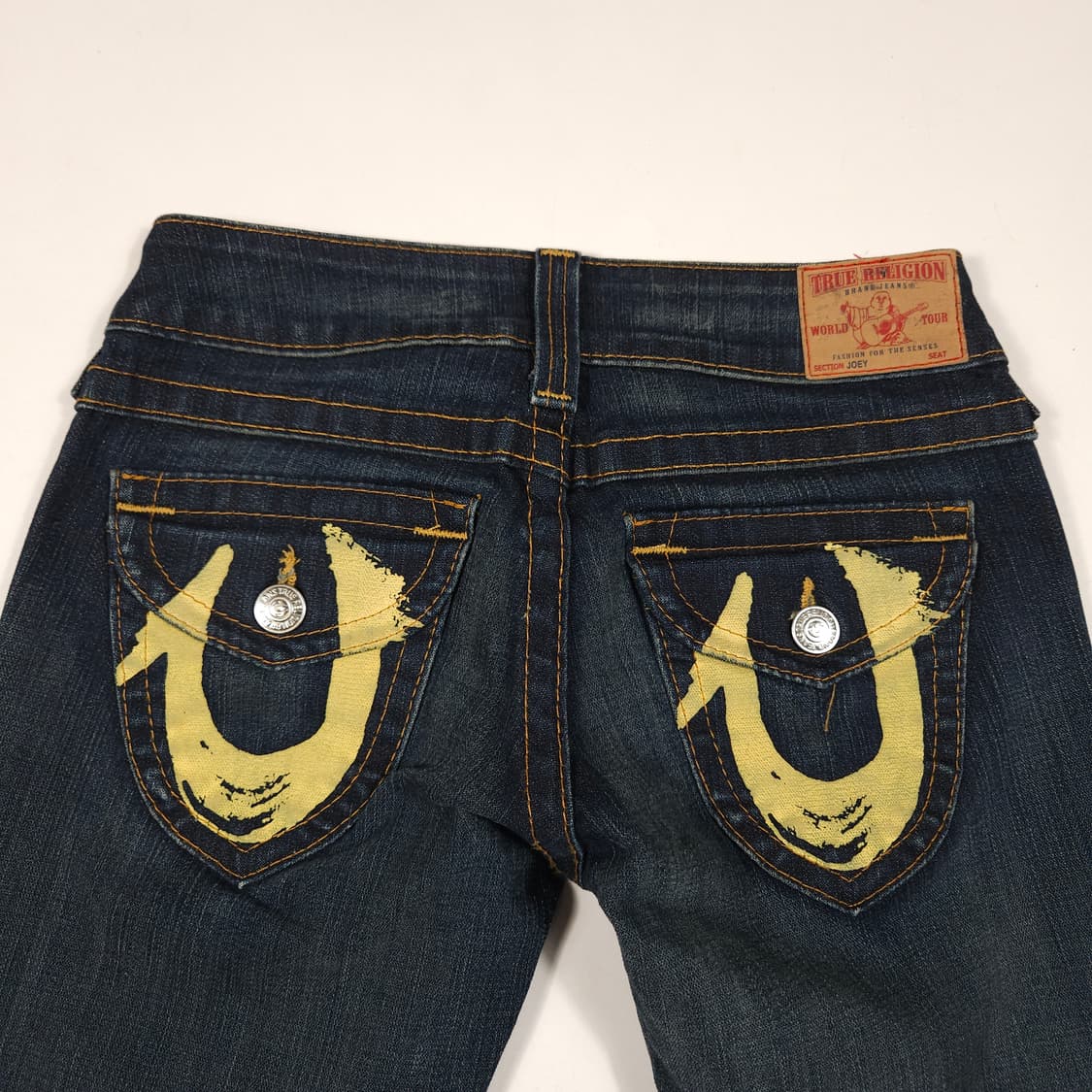 트루릴리전 로우라이즈 부츠컷 데님팬츠  상품이미지3