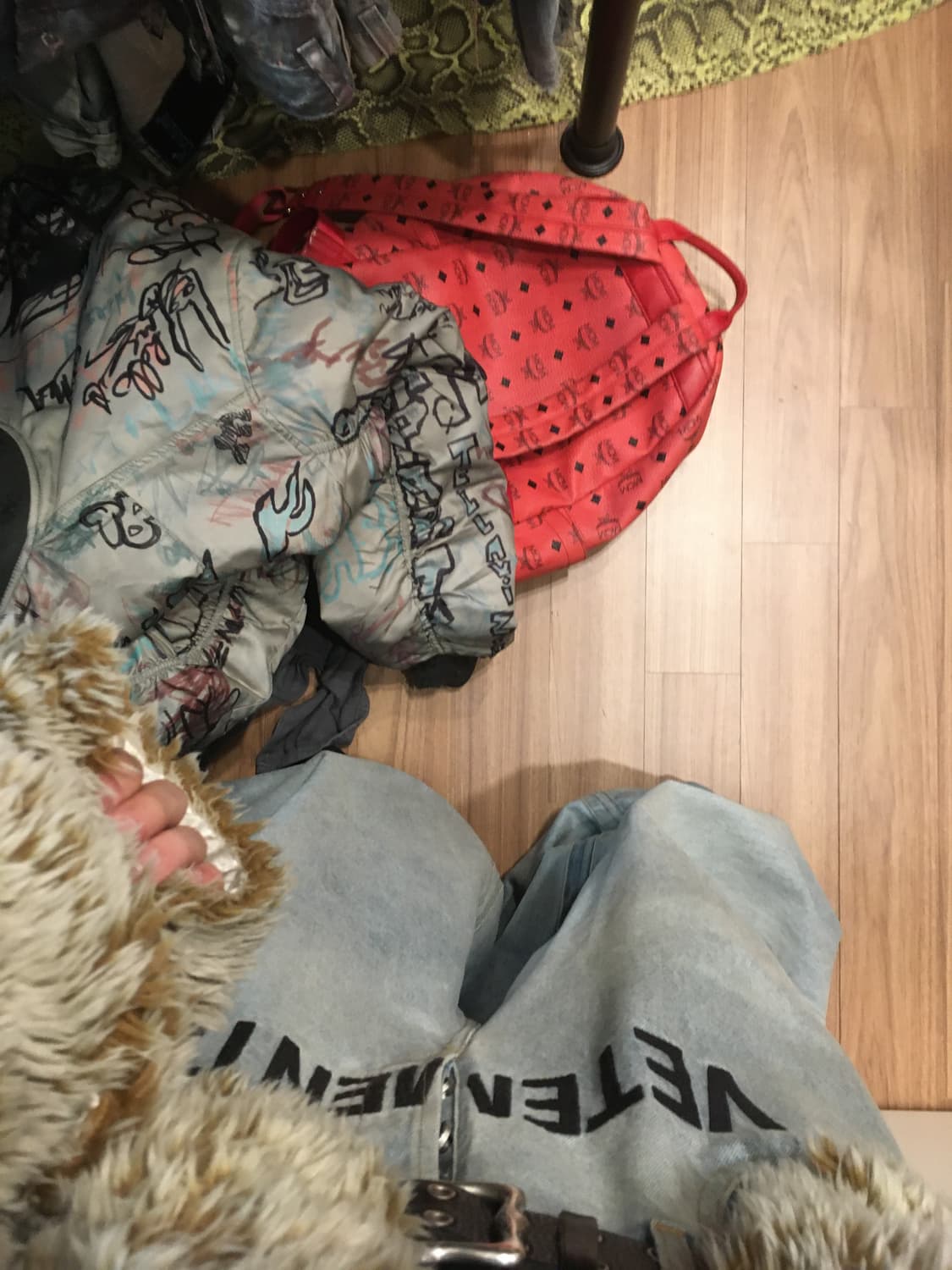 Vetements 자수 배기데님 상품이미지1