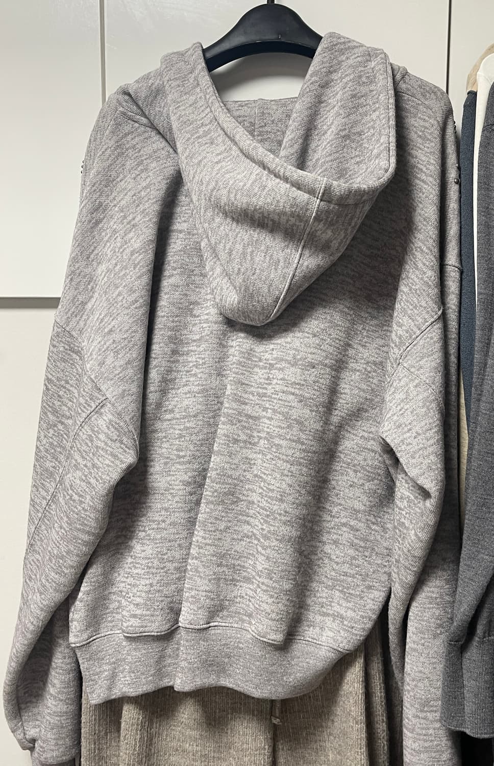 폴리수엠 오너먼트 스터드 후드집업 상품이미지6