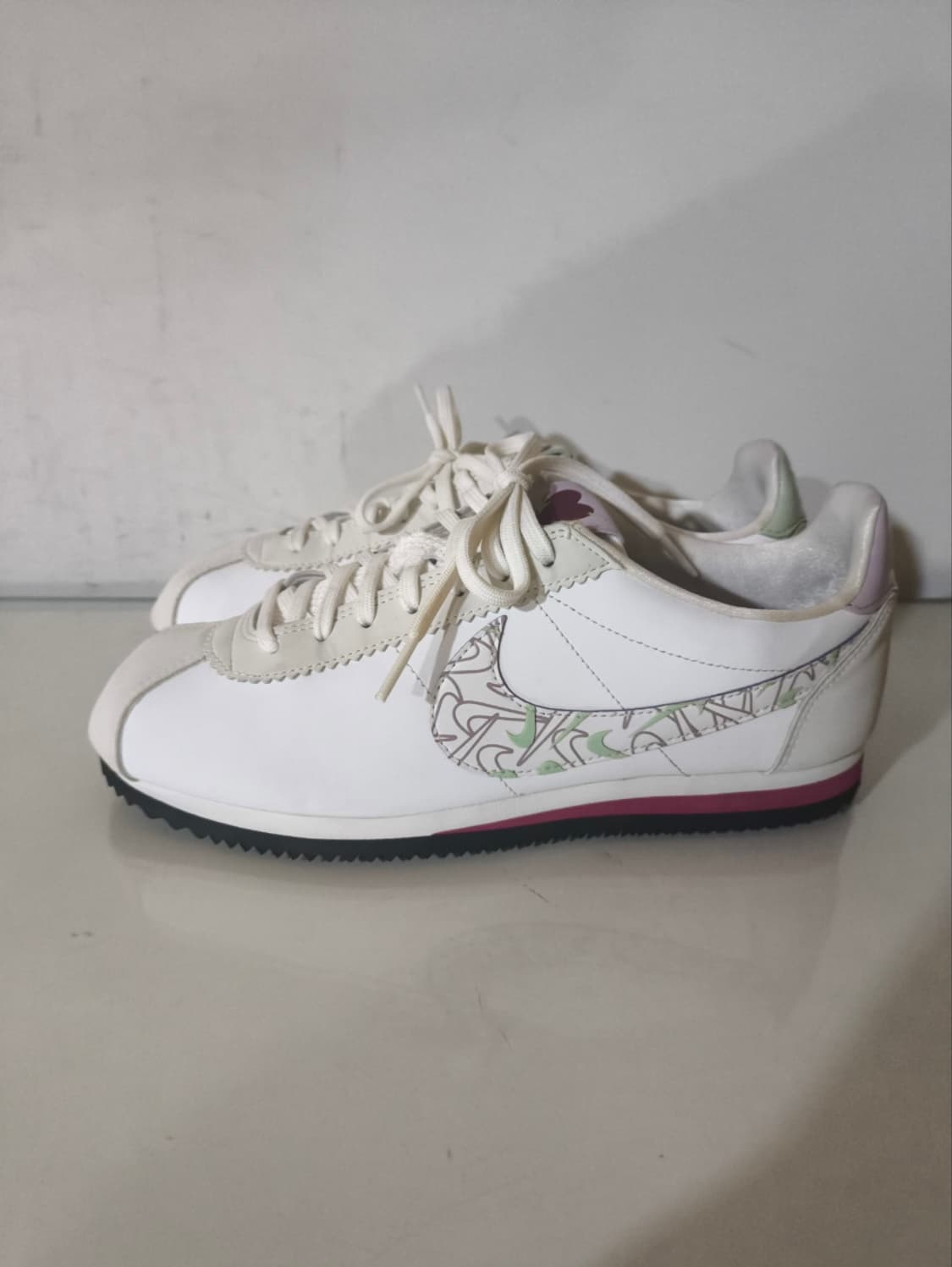 255mm 나이키 코르테즈 발렌타인 스니커즈 상품이미지1