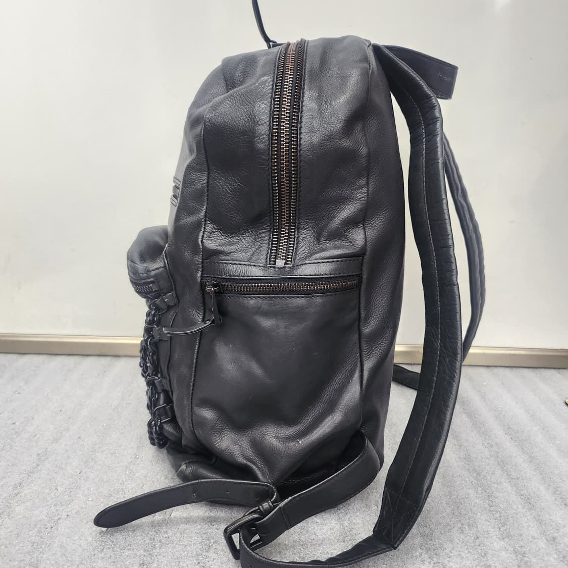 ASH 블랙 천연가죽 백팩 38x28x14cm 상품이미지3