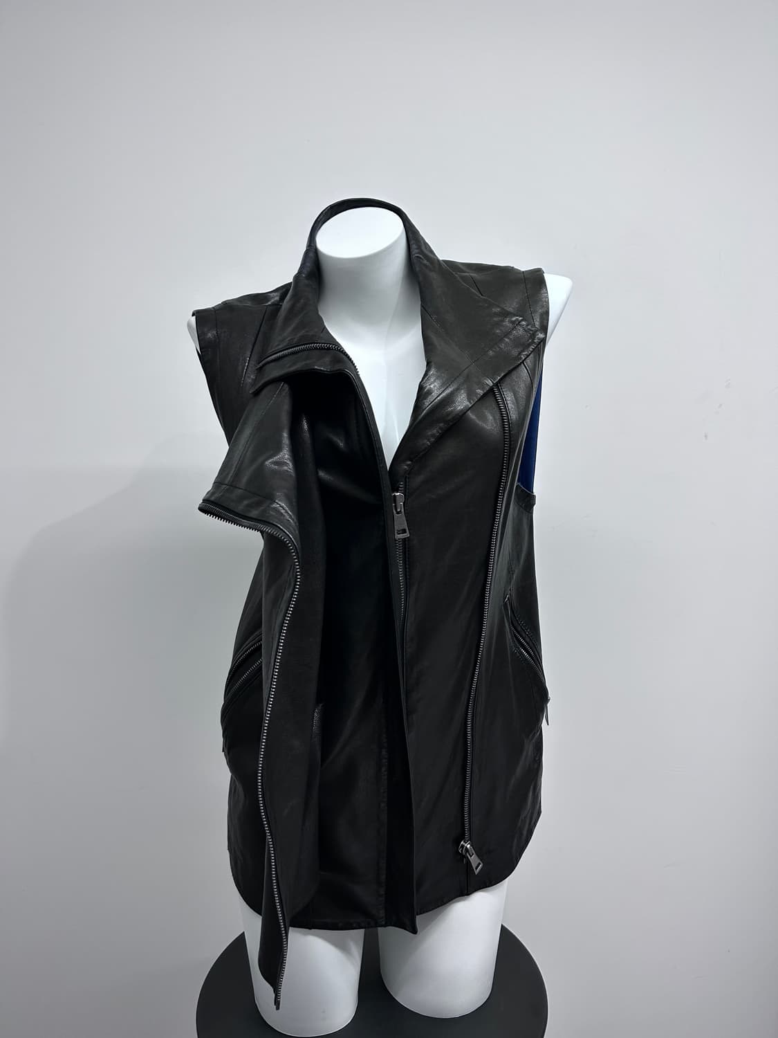 타임 더블 비대칭 하이넥 램스킨 베스트 상품이미지2