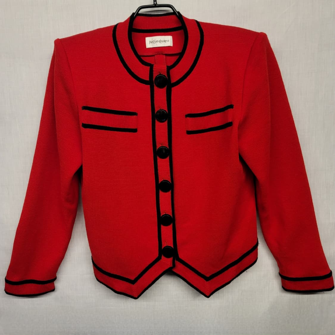 YVES SAINT LAURENT 상품이미지1