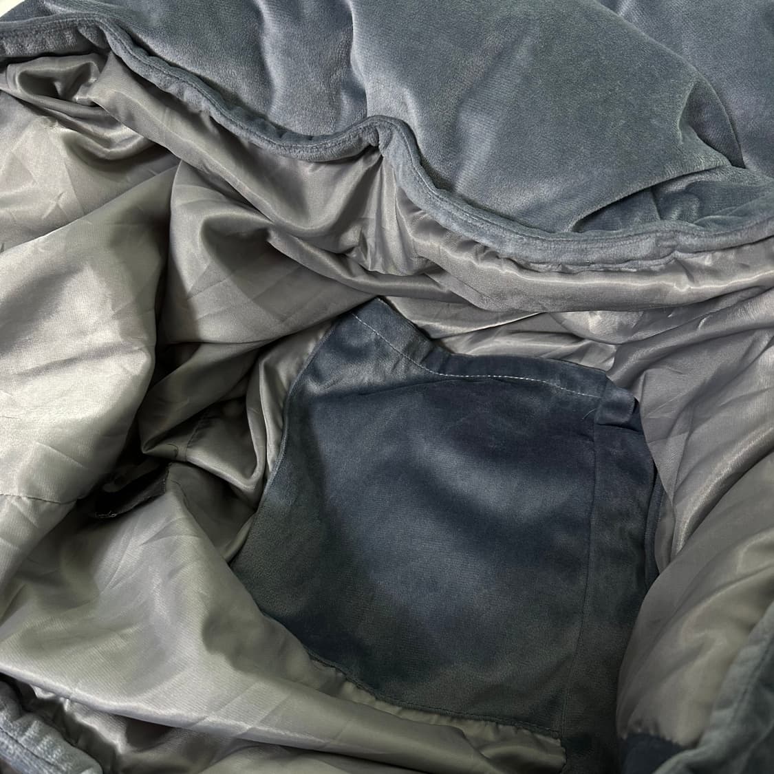 100-105 DAVID CHEN 블루 벨벳 패딩 상품이미지6