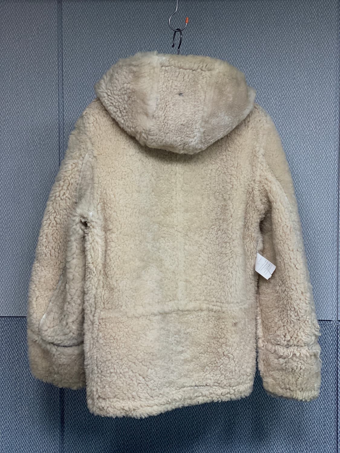  스톤아일랜드 크랙효과 천연가죽 양모안감 와펜 후드 무스탕 100 사이즈 상품이미지4