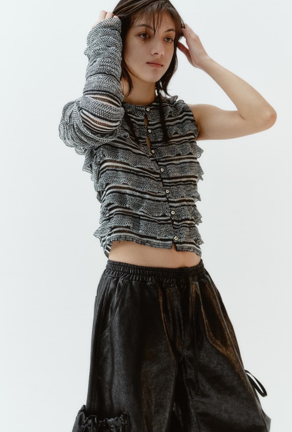 Gimmetheyoung G_BACK FRONT WAVE CARDIGAN 상품이미지6