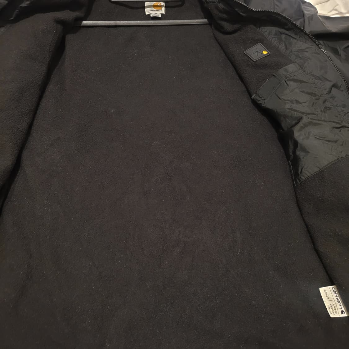 칼하트 락포드 후드 바람막이 M 상품이미지5