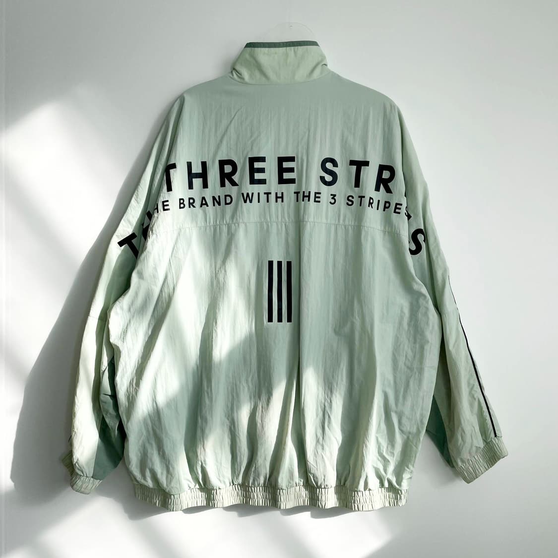 A2 아디다스 오버사이즈핏 우븐 풀집재킷 115사이즈 상품이미지3