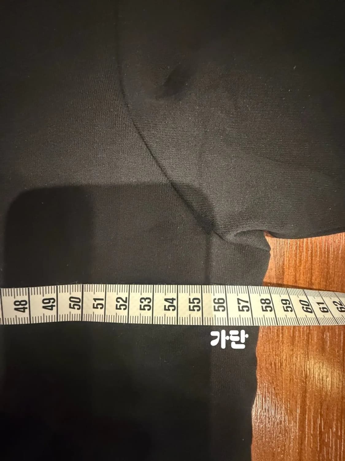 몽클 공용 자수 반팔티  상품이미지2