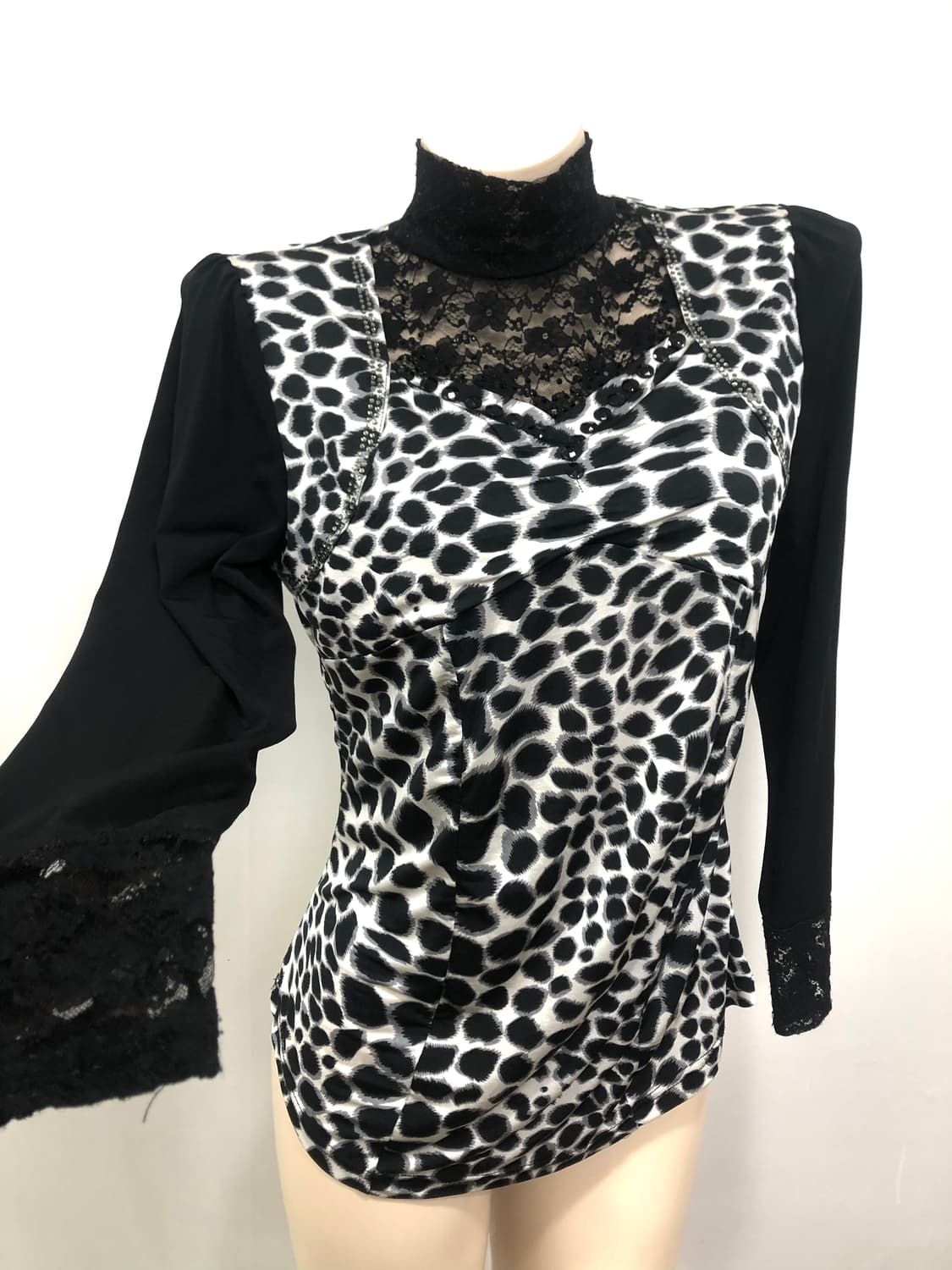 leopard pattern lace long sleeve 상품이미지2
