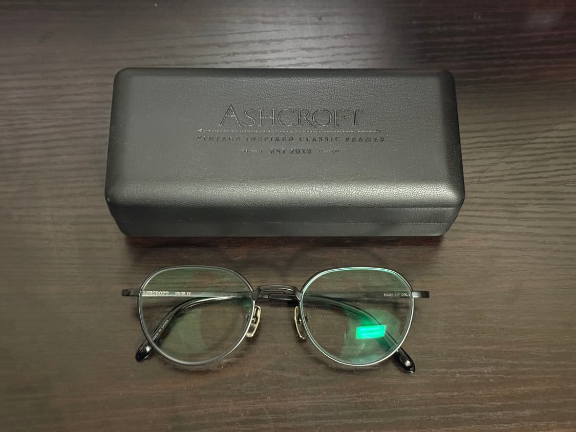 애쉬크로프트 휴즈 4 매트블랙 51 상품이미지1