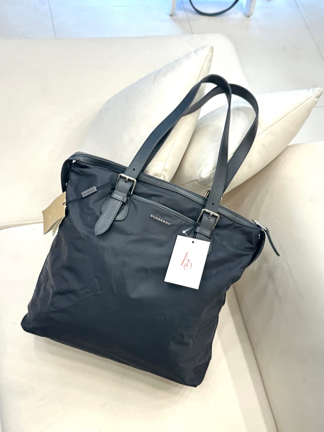 버버리 트렌톤 나일론 숄더백 (정품) 상품이미지1