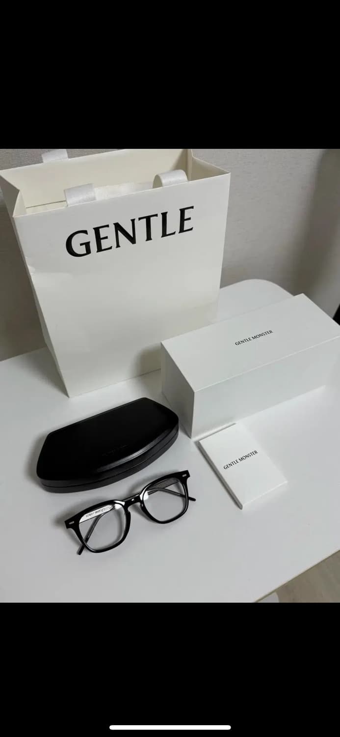 젠틀몬스터 쿠보 상품이미지1