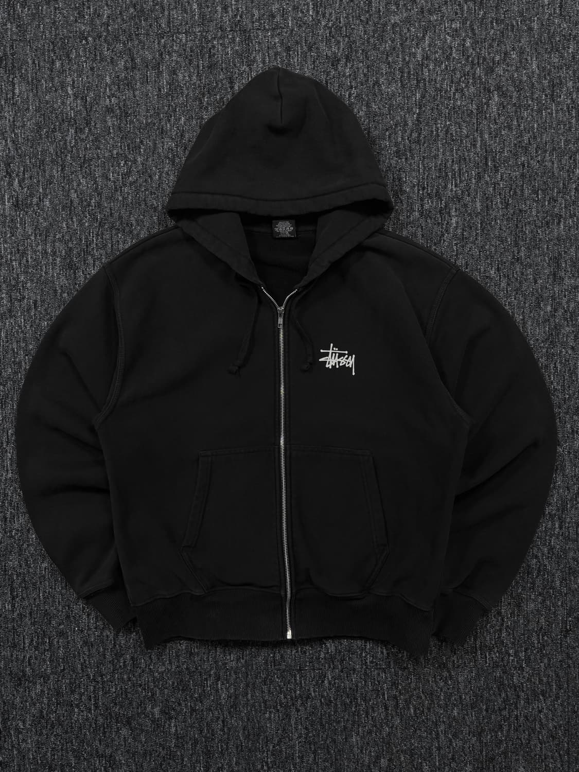 스투시 베이직 로고 블랙 후드집업 상품이미지4