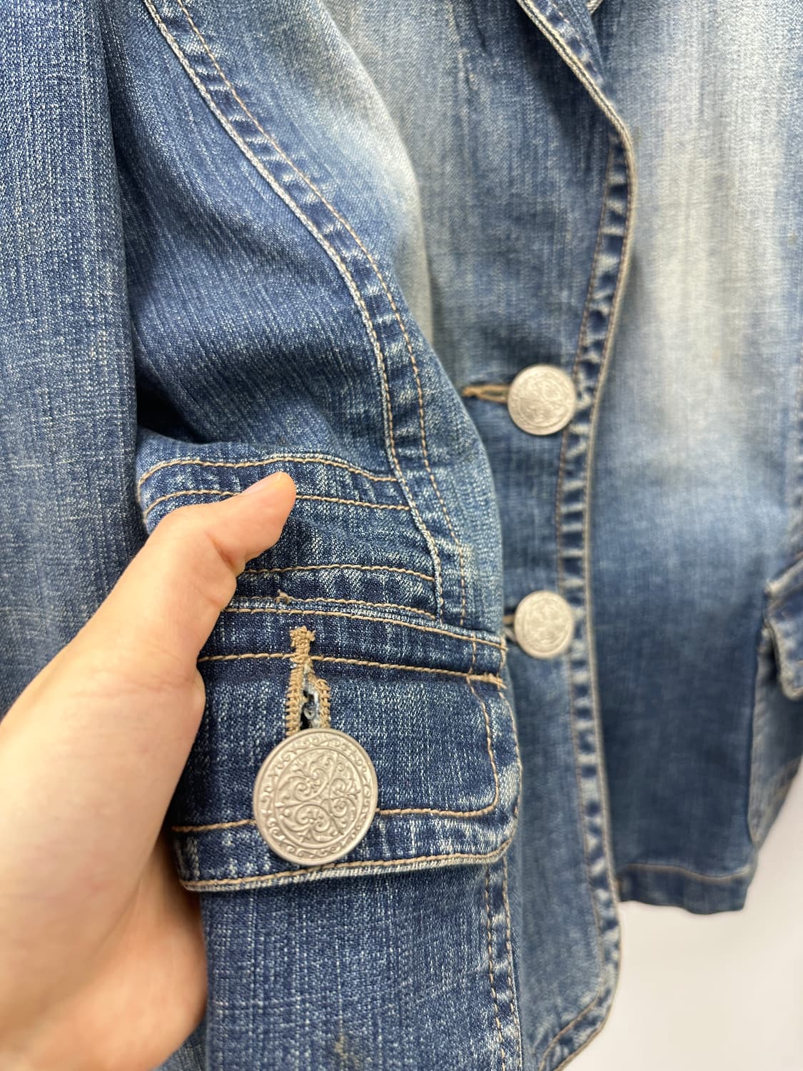 AENOC vintage badge antic button denim j 상품이미지3