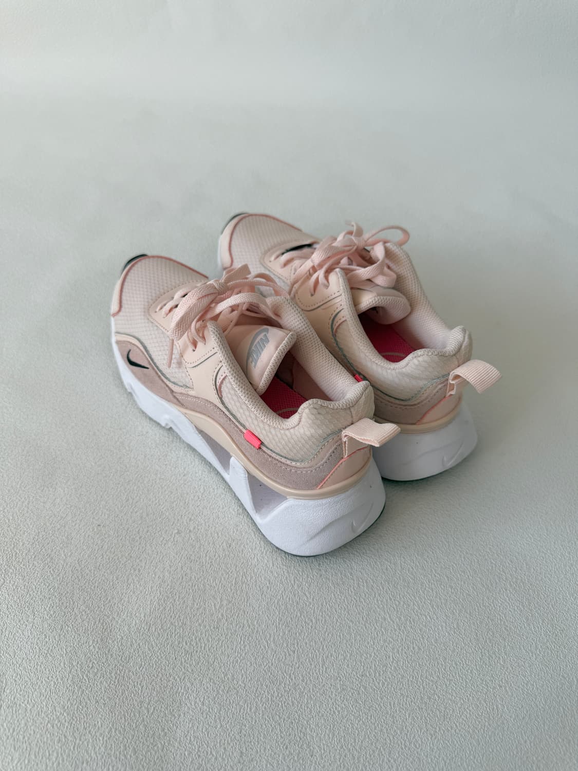 [235]나이키(NIKE) 라이즈 스니커즈 상품이미지5