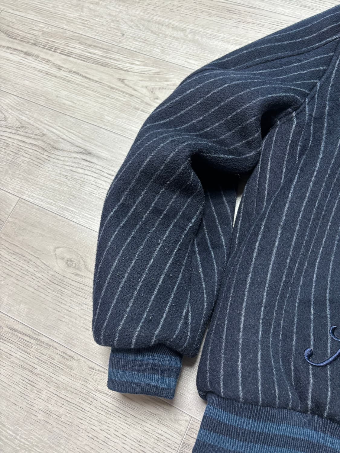 [m] kith 키스 뉴욕 닉스 울칼라 바시티자켓  상품이미지7