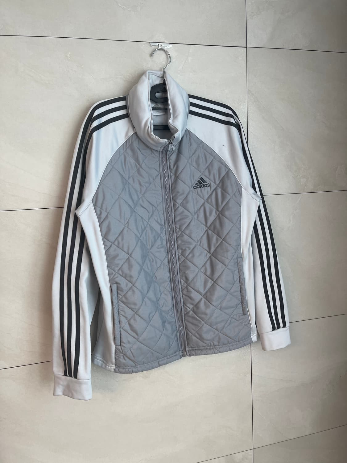 아디다스 퀄팅 자켓 져지 그레이 [100] 상품이미지2