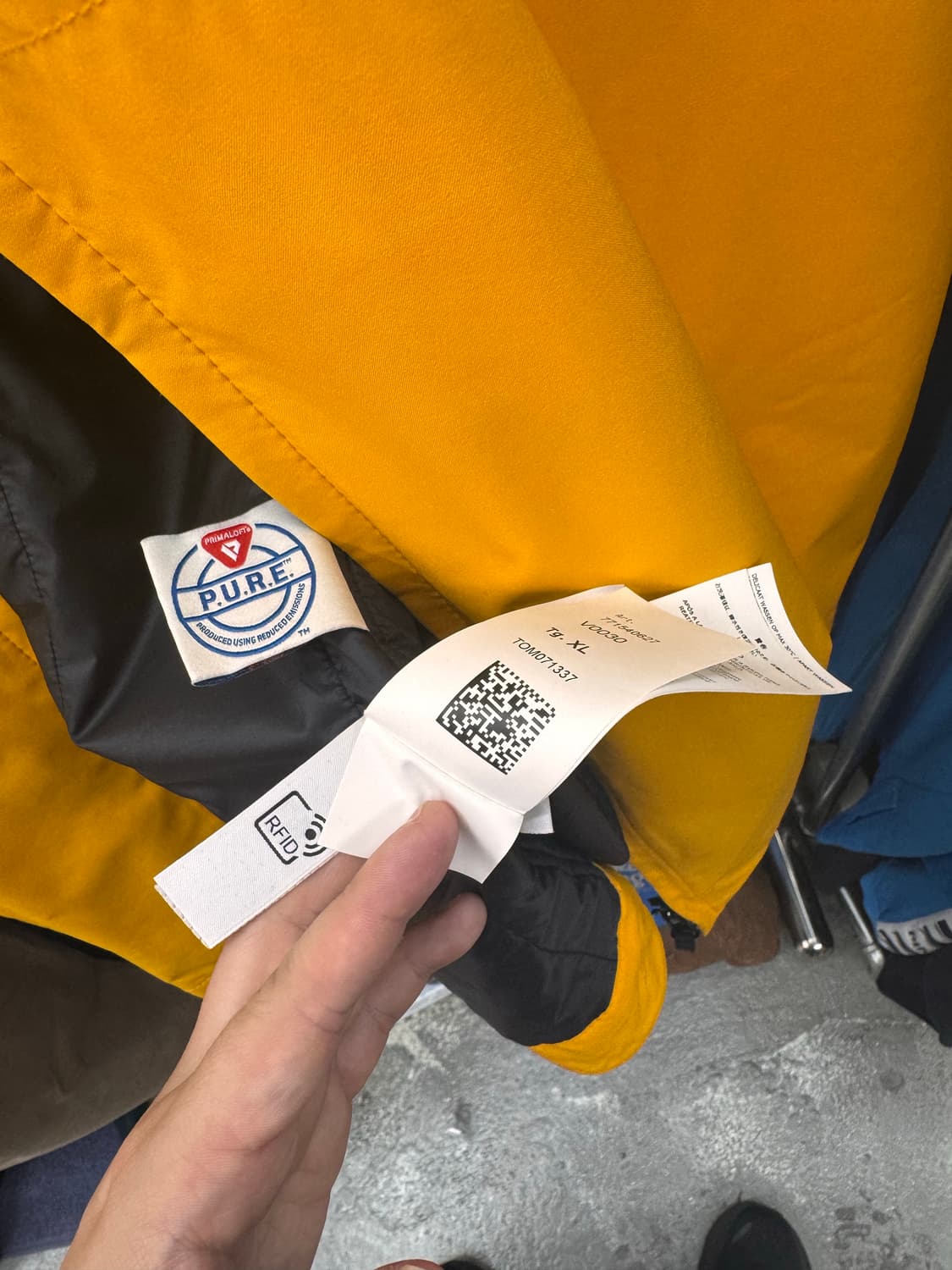 신세계 정품) 스톤아일랜드 소프트쉘 후드 자켓  상품이미지5