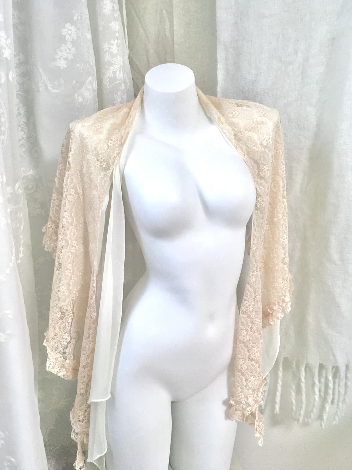 르네상스 레이스 볼레로 숄  상품이미지3