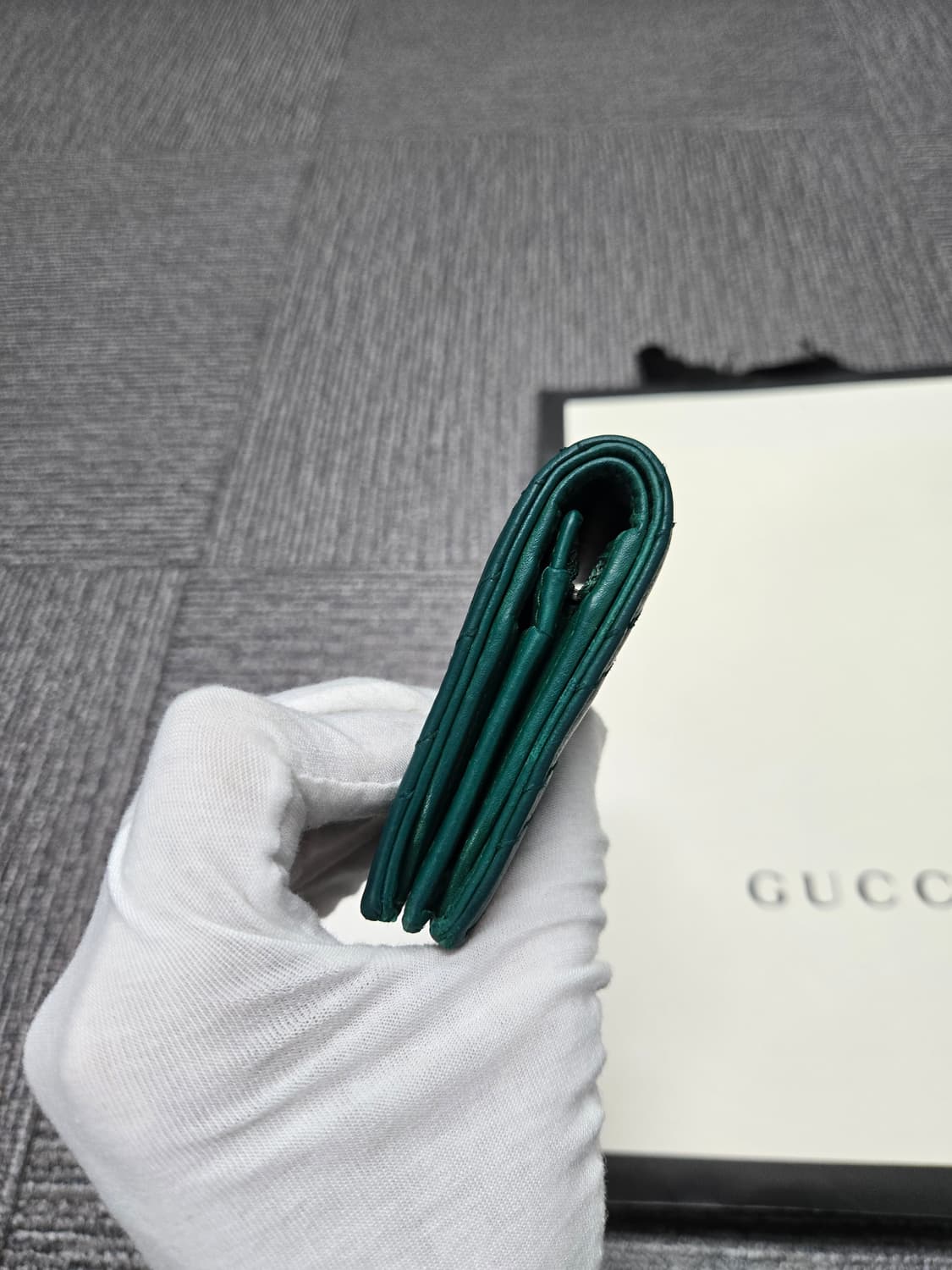 [정품][특가]구찌 마몬트 GG 중지갑 상품이미지4