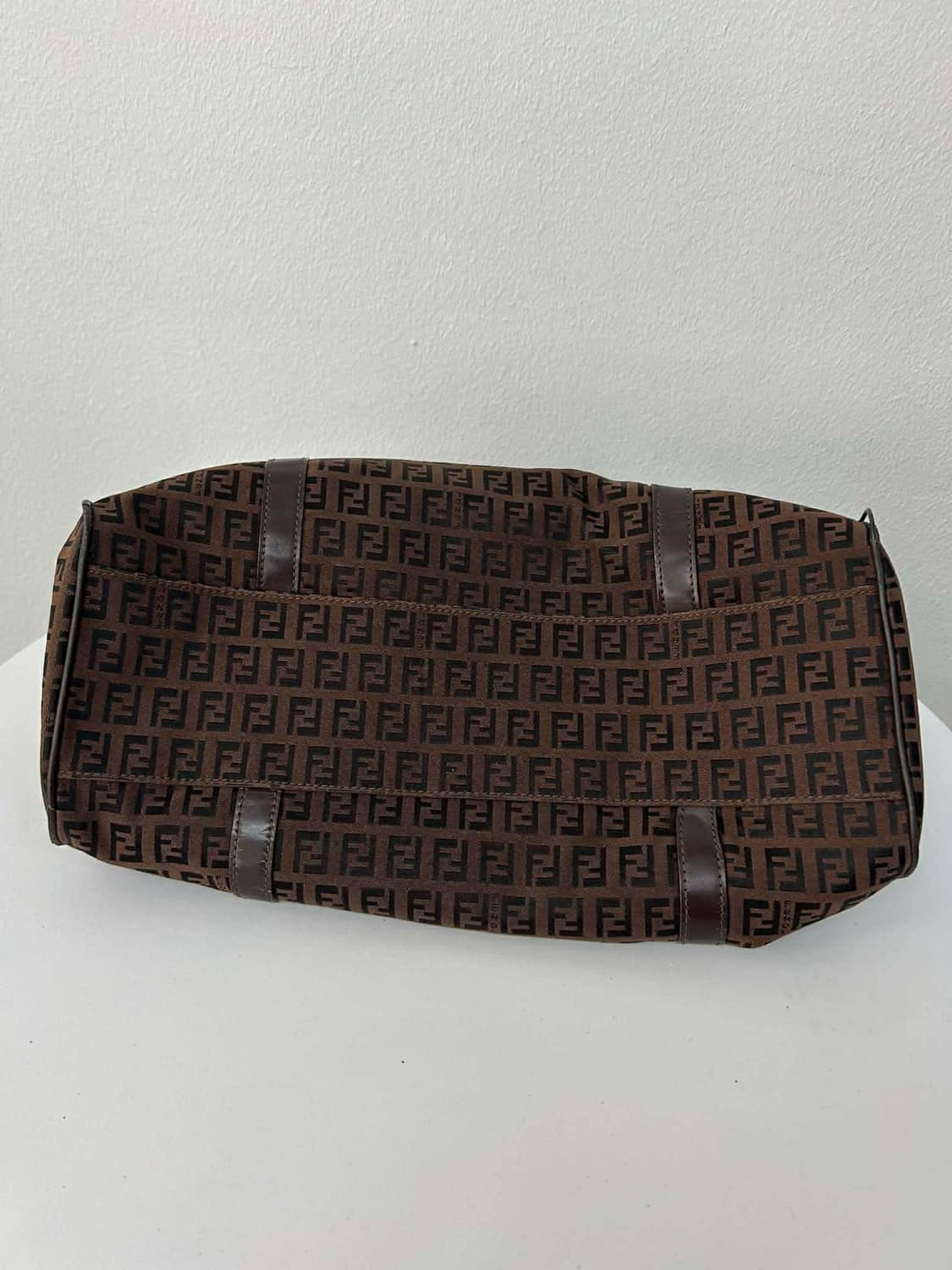 펜디 주카 FF 버클 호보백 숄더 겸 토트 상품이미지5