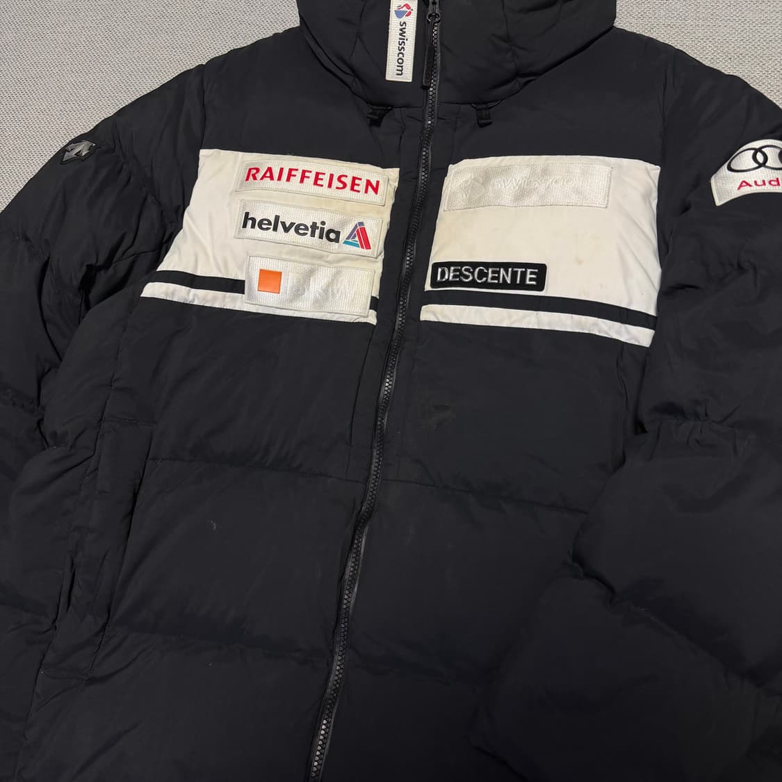 데상트 아우디 스위스 스키 롱패딩 상품이미지4