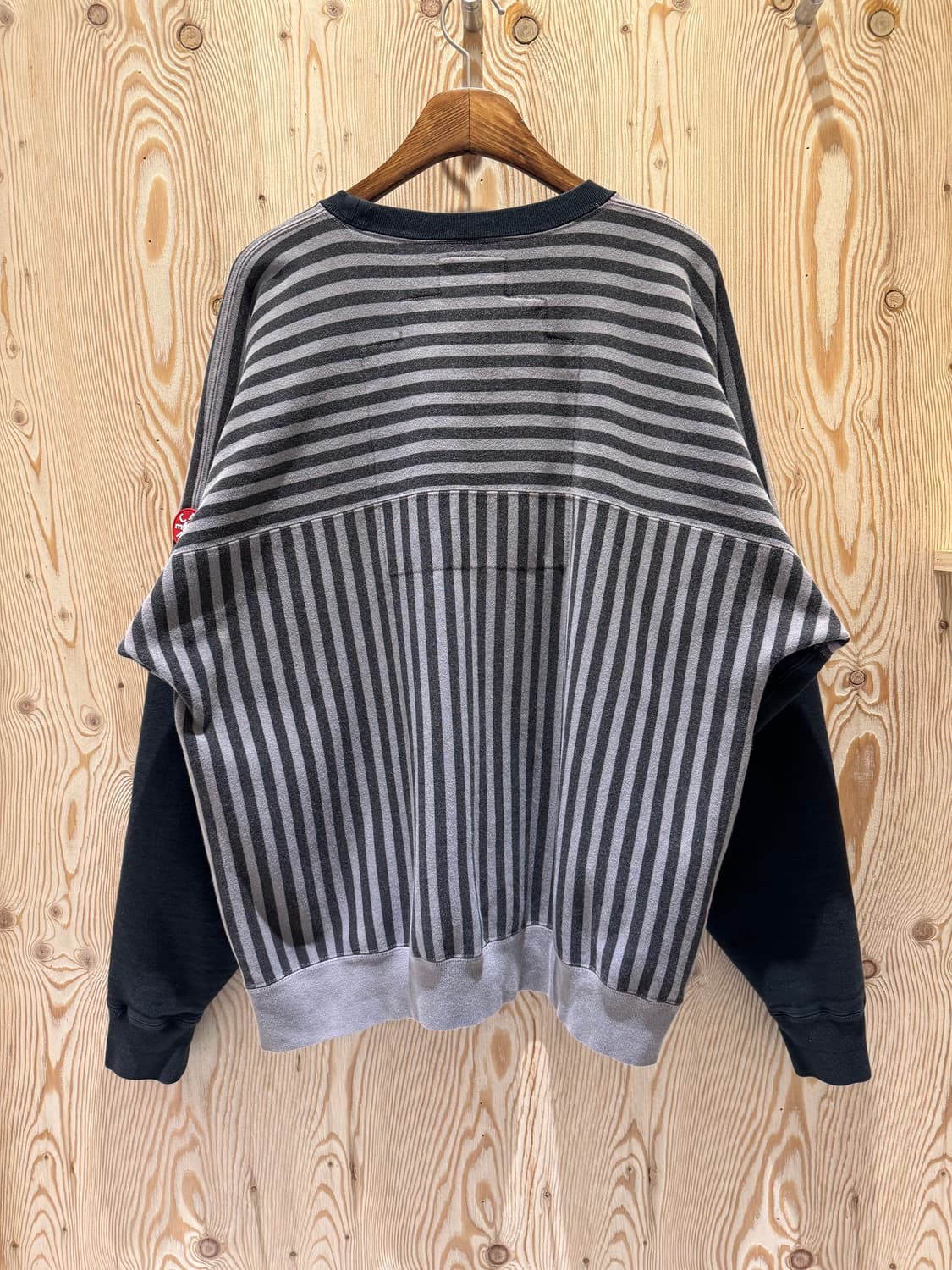 카브엠트 스트라이프 맨투맨 상품이미지2