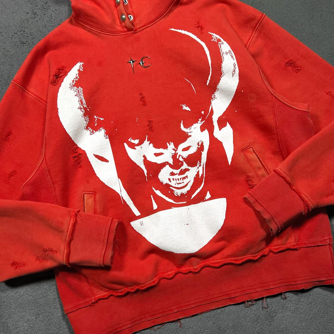 떠그클럽 사탄 악마 후드티 상품이미지3