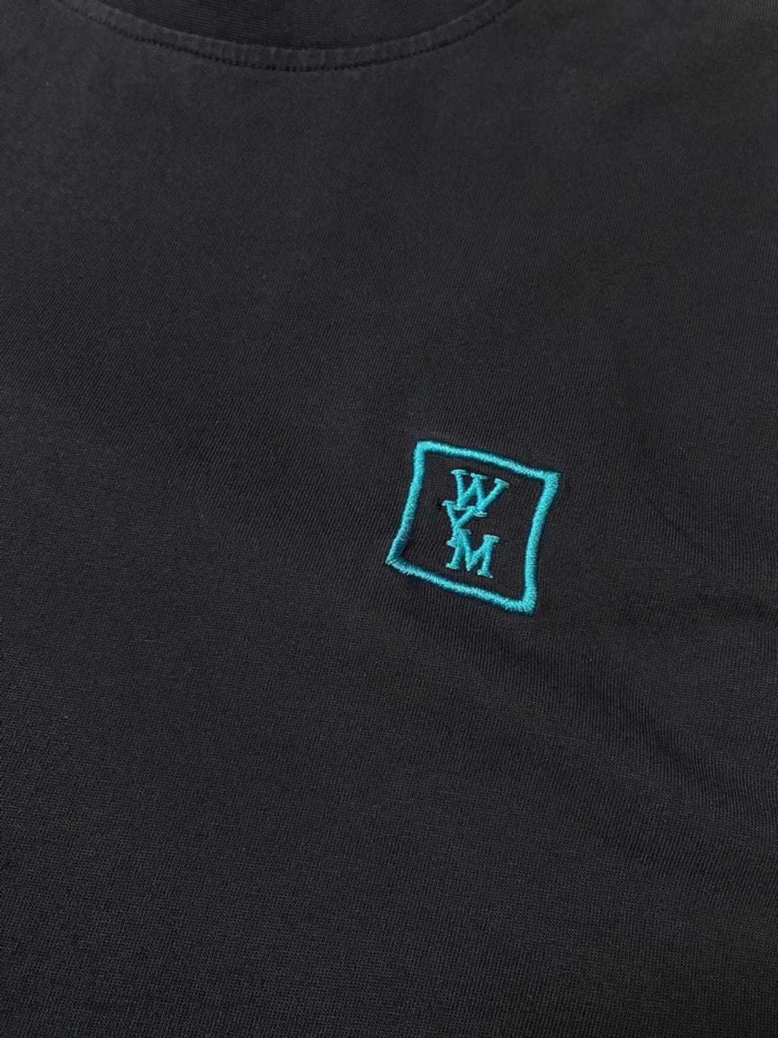 우영미 22FW 백로고 반팔 티셔츠 PN9578 상품이미지5