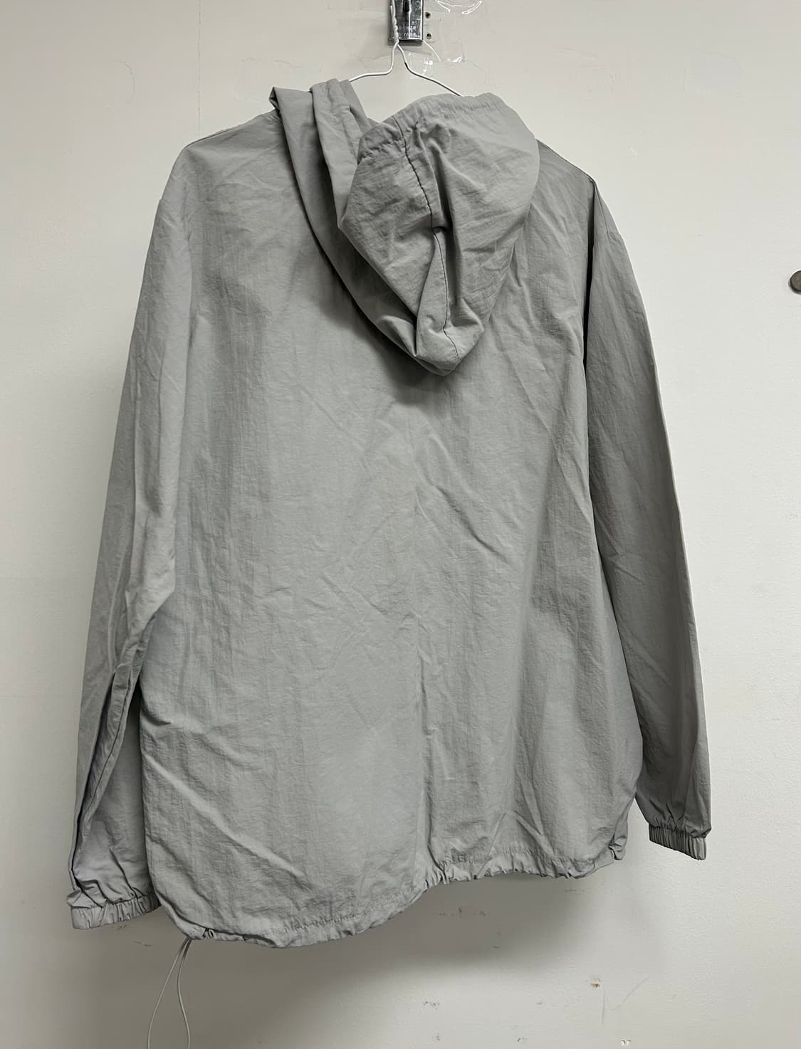 여성 아노락 후드 바람막이 상품이미지3