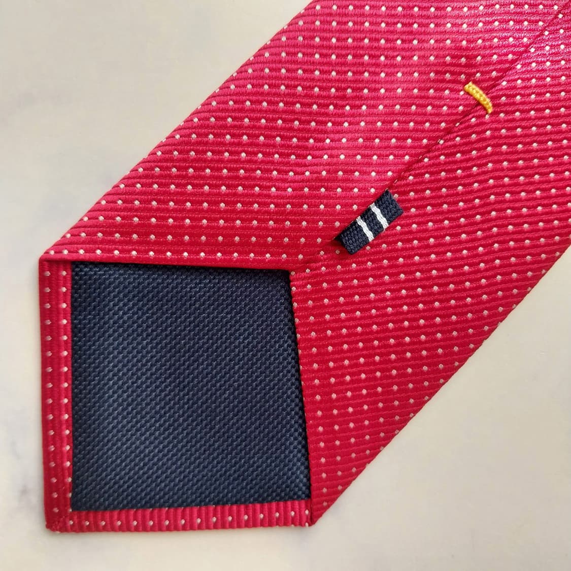 노티카 실크 레드 도트 패턴 넥타이 8.3cm A+등급 K2379
 상품이미지8