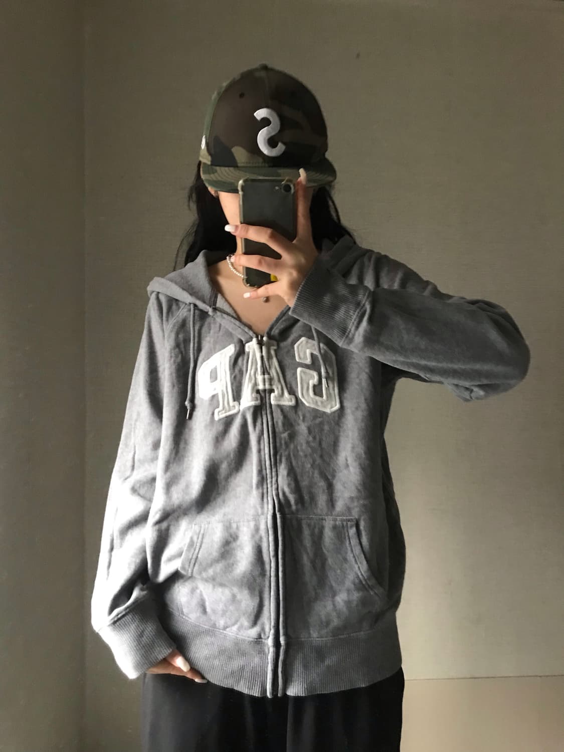 갭 그레이 후드집업 상품이미지1