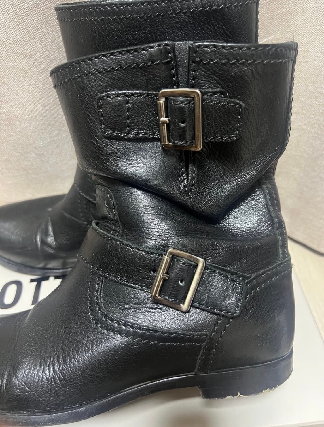 프라다부츠 상품이미지2