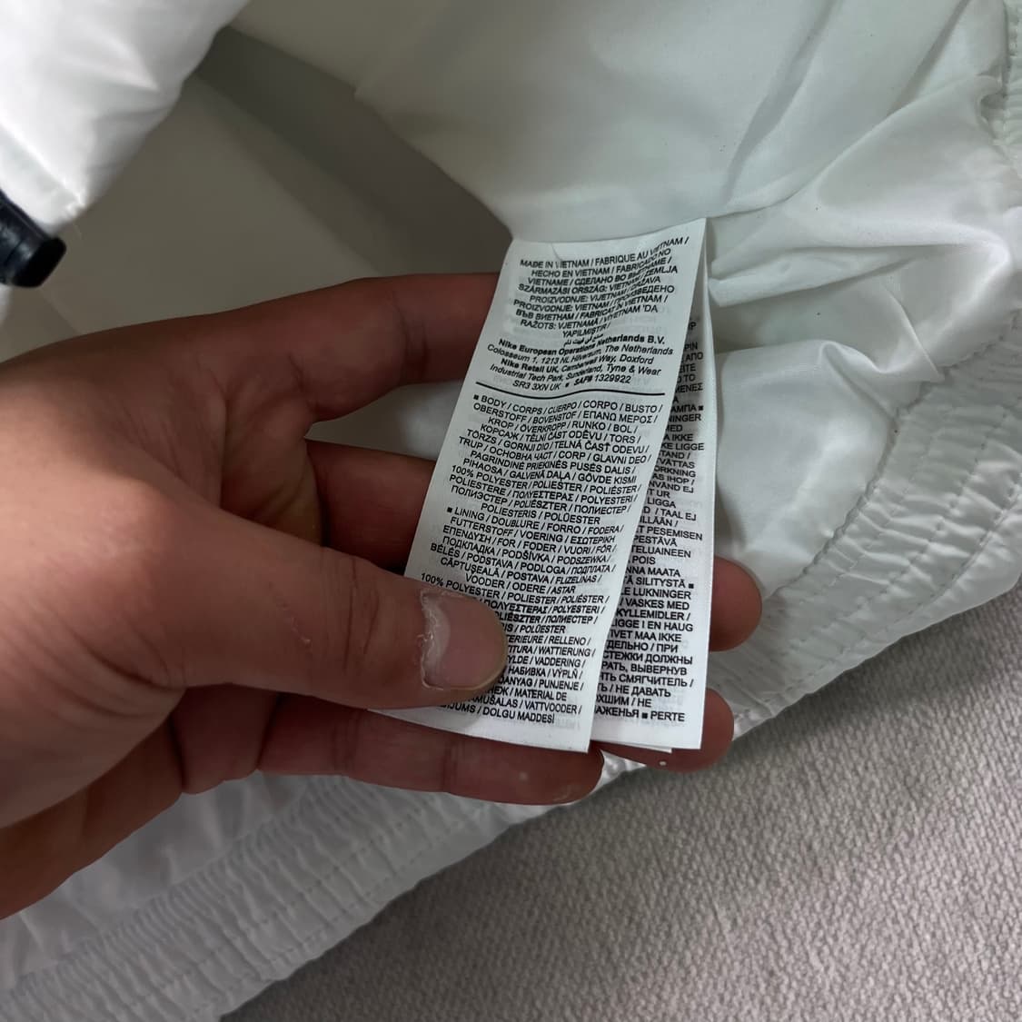 W 100 나이키 신형 백스우시 화이트 푸퍼 패딩 상품이미지8