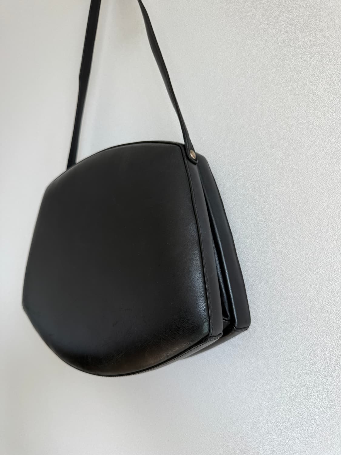 아카이브앱크(Archivepke) 레더 프레임백 상품이미지3