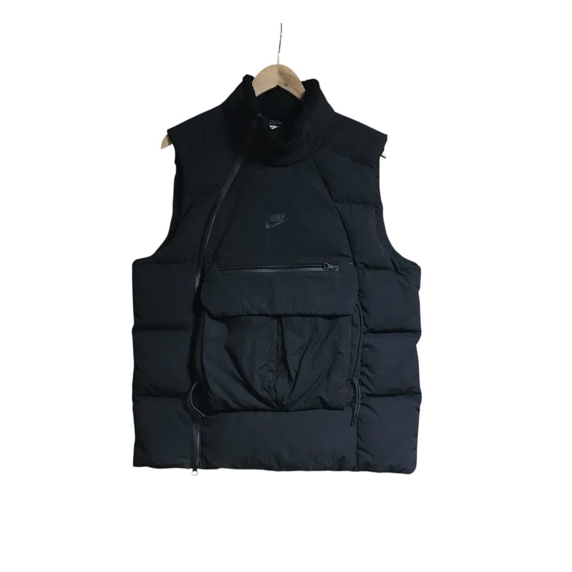 나이키 테크웨어 패딩조끼점퍼 상품이미지2