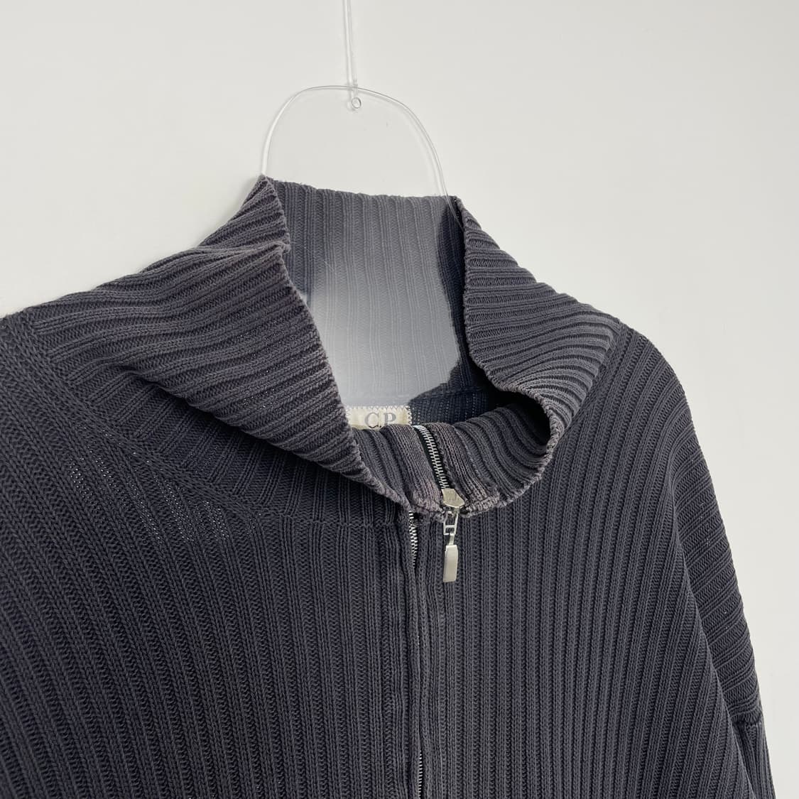 Cp company 씨피컴퍼니 하프집 니트 티셔츠 상품이미지2